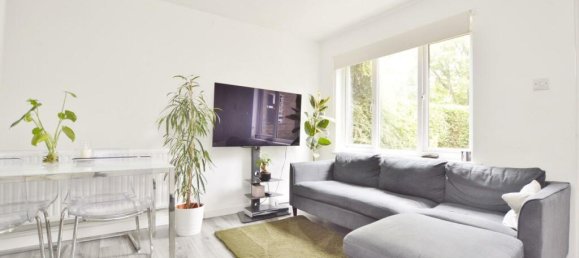 2 bedrooms Commercial property in London, United Kingdom No. 12460 2