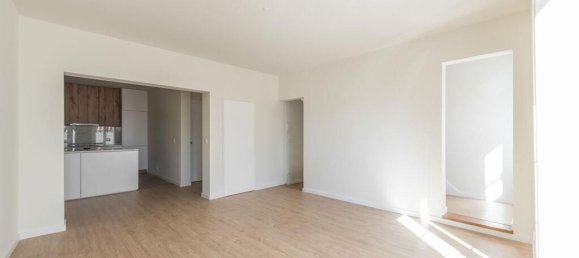 2 bedrooms Duplex in Lisbon, Portugal No. 129824 2