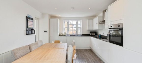 3 Schlafzimmer Maisonette-Wohnung in Watford, United Kingdom, Nr. 6057 3