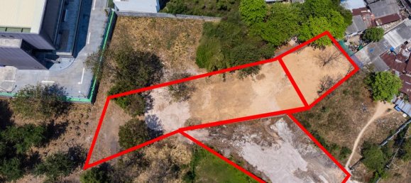 Земельный участок 1692м² в Паттайя, Таиланд № 27335 3