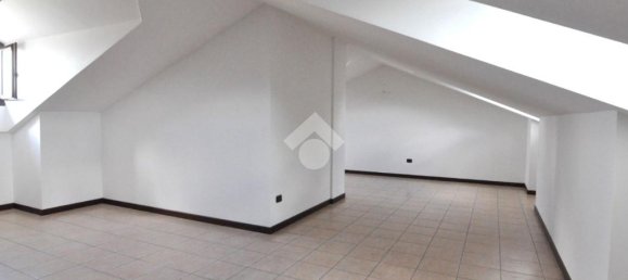 4 bedrooms Apartment in Settimo Torinese, Italy No. 356631 33