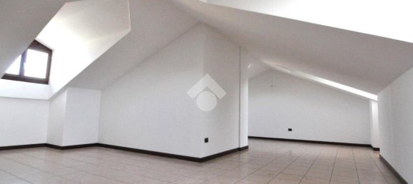 4 bedrooms Apartment in Settimo Torinese, Italy No. 356631 27