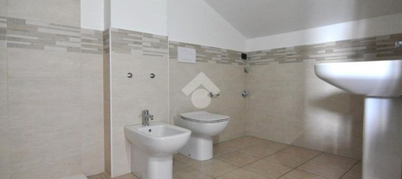 4 bedrooms Apartment in Settimo Torinese, Italy No. 356631 37