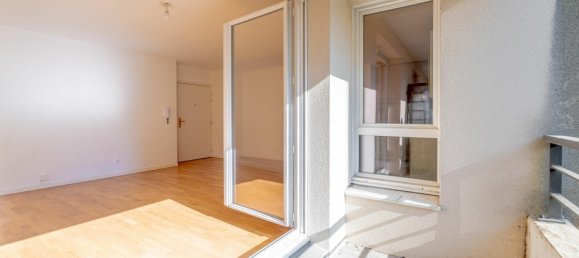 2 bedrooms Apartment in Massy, France No. 115916 4