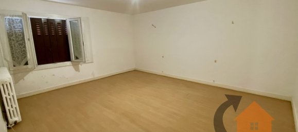 3 bedrooms Townhouse in Saint-Eliph, France No. 70829 7