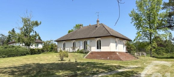 3 Schlafzimmer Haus in Chateauneuf-sur-Loire, France, Nr. 60392 2