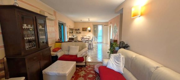 2 Schlafzimmer Villa in Cavernago, Italy, Nr. 340342 7