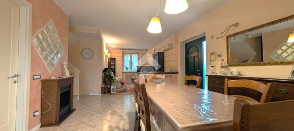 2 Schlafzimmer Villa in Cavernago, Italy, Nr. 340342 11