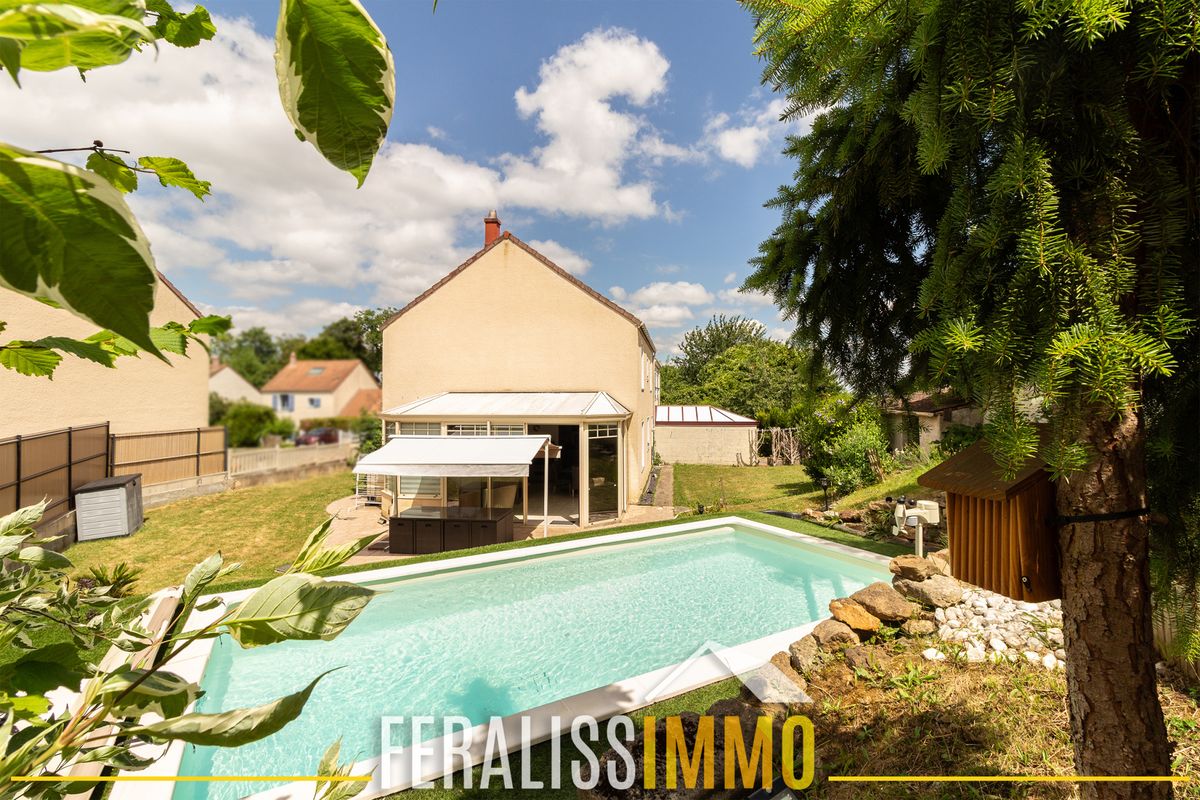 5 chambres Maison à Jouy-le-Moutier, France No. 140810