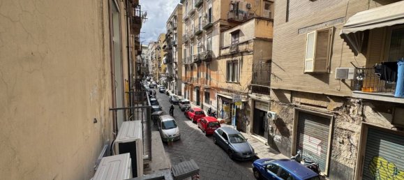 Apartamento de 3 dormitorios en Naples, Italy No. 379300 16