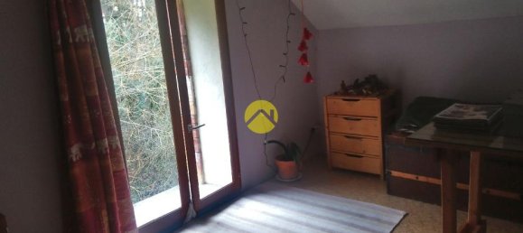 3 bedrooms House in Saint-Amand-Montrond, France No. 88746 9