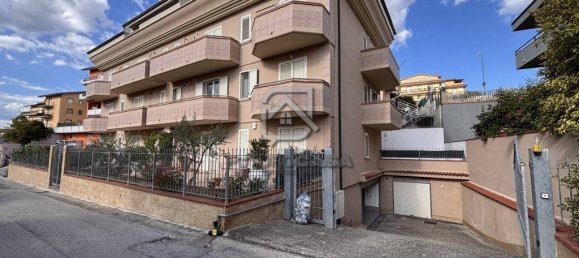 3 bedrooms Apartment in Ariano Irpino, Italy No. 260848 2