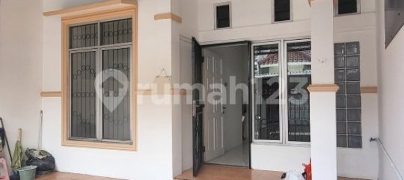 Дом с 3 спальнями в Джакарта, Индонезия № 2487 25