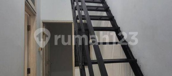 Дом с 3 спальнями в Джакарта, Индонезия № 2487 23