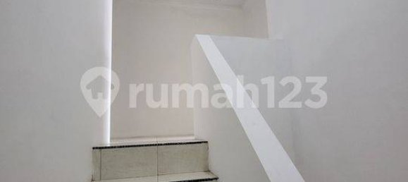 Дом с 3 спальнями в Джакарта, Индонезия № 2487 14