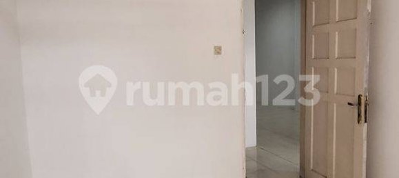 Дом с 3 спальнями в Джакарта, Индонезия № 2487 8