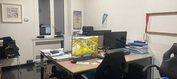 Apartamento de 4 divisões em Genoa, Italy N.º 238853 6