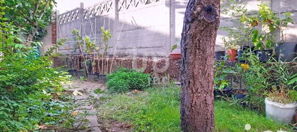 160m² Land in Rosny-sous-Bois, France No. 324517 16