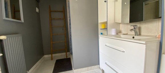 Moradia em banda T5 em Abilly, France N.º 221949 8