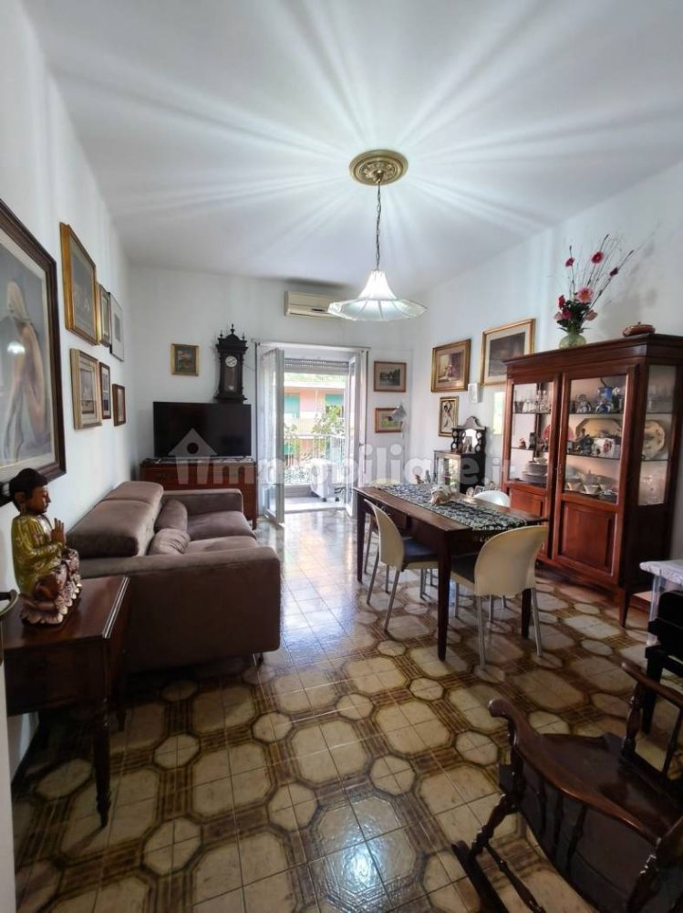 2 bedrooms Apartment in Brescia, Italy No. 350107