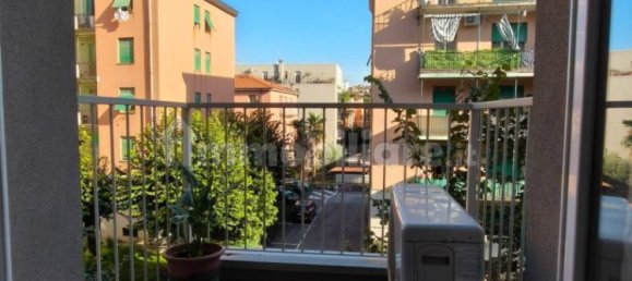 2 bedrooms Apartment in Brescia, Italy No. 350107 6