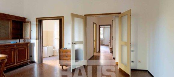 1 bedroom Apartment in Venice, Italy No. 108631 10