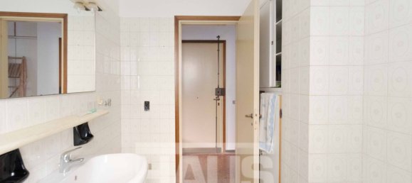 1 bedroom Apartment in Venice, Italy No. 108631 13