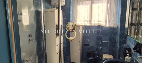 4-Zimmer Wohnung in Bari, Italy, Nr. 297009 9