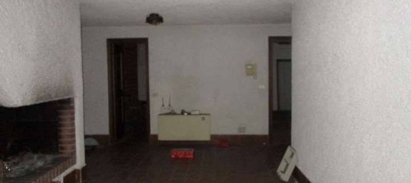 4 غرف نوم فيلا في Burago di Molgora, Italy رقم 7746 18