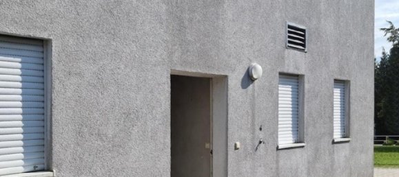 281m² Building in Gorlitz, Germany No. 132342 6