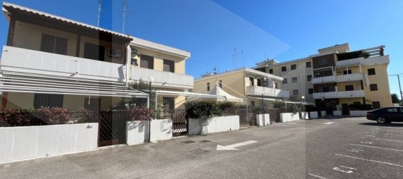 3-salle Maison à Campomarino, Italy No. 20026 18