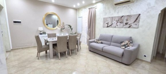 3 Schlafzimmer Wohnung in Palermo, Italy, Nr. 376820 6