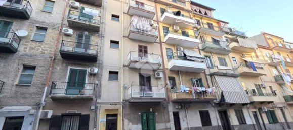 3 Schlafzimmer Wohnung in Palermo, Italy, Nr. 376820 32