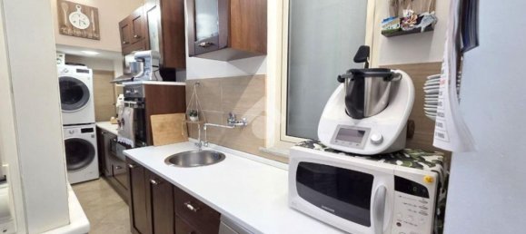 3 Schlafzimmer Wohnung in Palermo, Italy, Nr. 376820 9