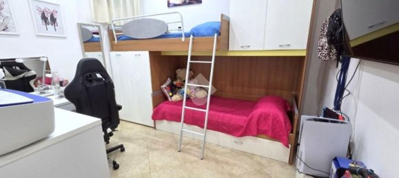 3 Schlafzimmer Wohnung in Palermo, Italy, Nr. 376820 21