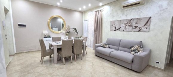 3 Schlafzimmer Wohnung in Palermo, Italy, Nr. 376820 2