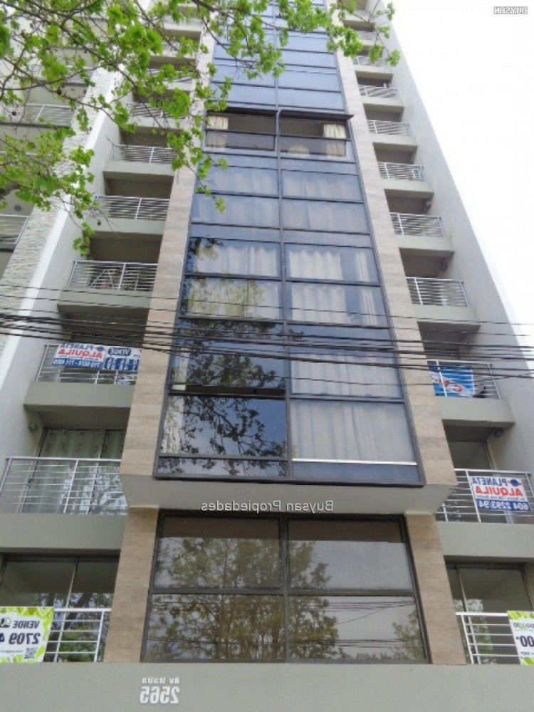 Studio in Montevideo, Uruguay, Nr. 1284