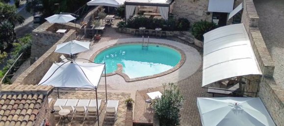 20 bedrooms House in Monteprandone, Italy No. 148045 2