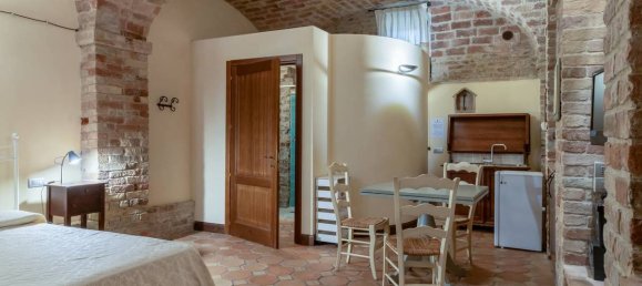 20 bedrooms House in Monteprandone, Italy No. 148045 4