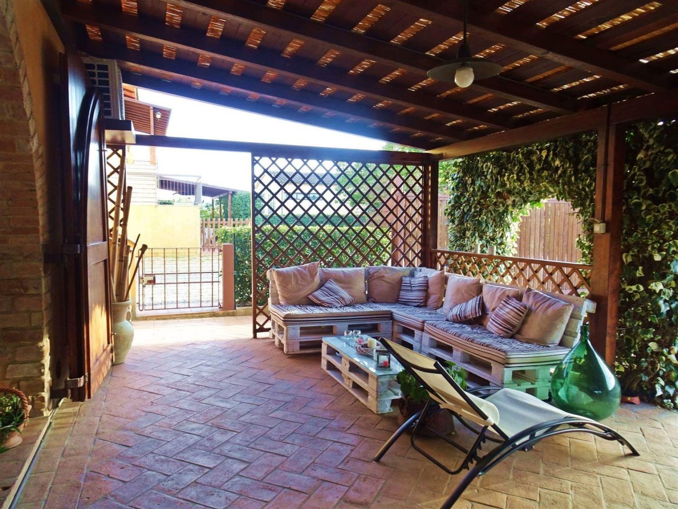 5 rooms House in Poggibonsi, Italy No. 90489