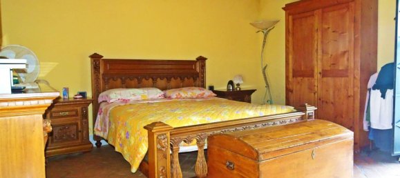 5 rooms House in Poggibonsi, Italy No. 90489 21