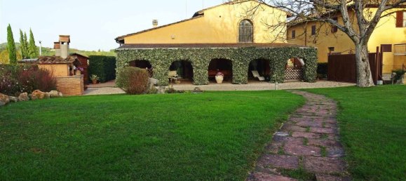 5 rooms House in Poggibonsi, Italy No. 90489 3