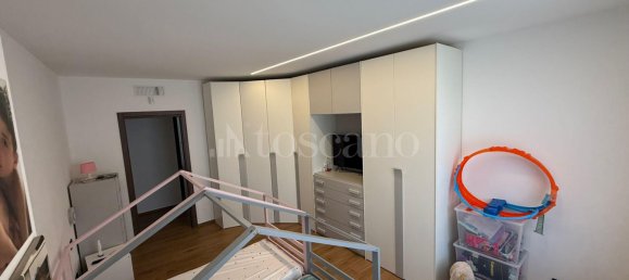 Дом с 5 комнатами в Бари, Италия № 324969 32