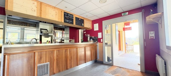 200m² Commercial property in Boucieu-le-Roi, France No. 195566 8