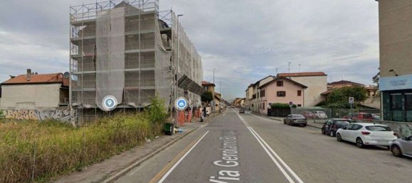 Apartamento de 2 divisões em Monza, Italy N.º 8501 22