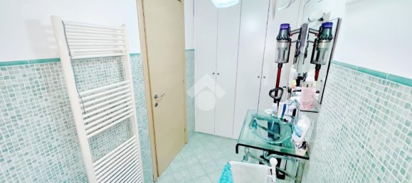 2 bedrooms Villa in Parma, Italy No. 371397 13