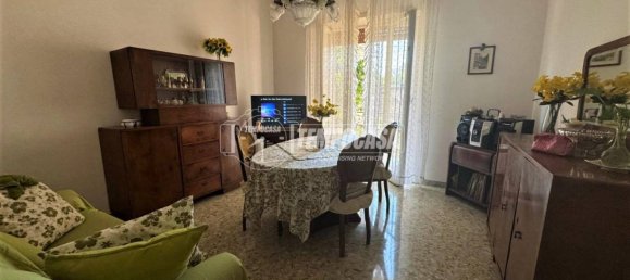 4 bedrooms Apartment in Naples, Italy No. 273893 10