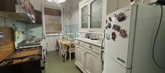 4 bedrooms Apartment in Naples, Italy No. 273893 17