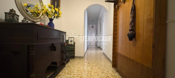 4 bedrooms Apartment in Naples, Italy No. 273893 18