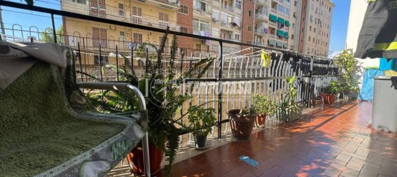 4 bedrooms Apartment in Naples, Italy No. 273893 4